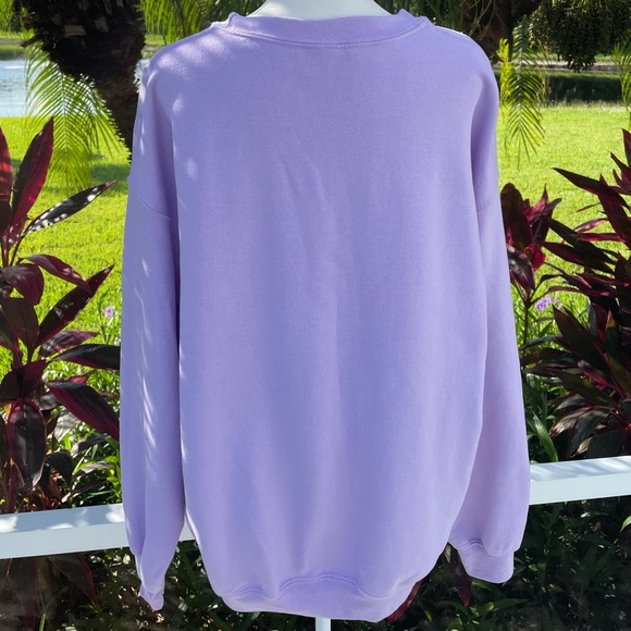 Ariana Grande RARE BUWYGF crewneck - Picture 3 of 6